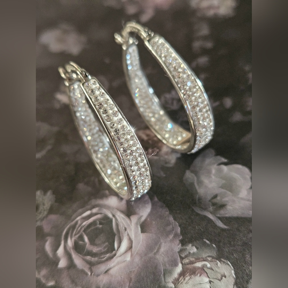 Silver crystal hoop earrings ✨ - Picture 3 of 4